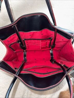 Franklin Covey Black Leather Tote with Red Lined Interior